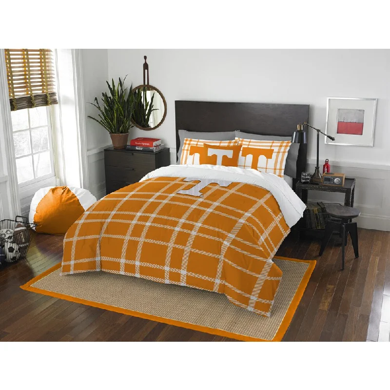 Queen - size comforters for standard queen - sized mattressesThe Northwest Company COL 836 Tennessee Full Comforter Set Queen - size comforters for standard queen - sized mattressesThe Northwest Company COL 836 Tennessee Full Comforter Set