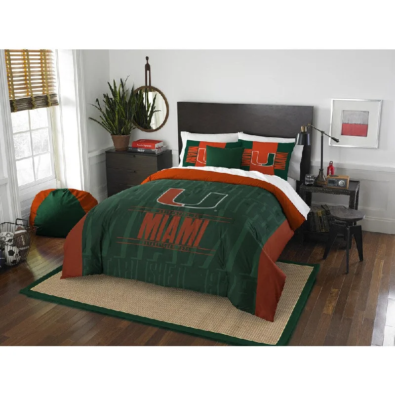 Silk - filled comforters for a luxurious and smooth touchThe Northwest Company COL Miami Modern Take Full/Queen 3-piece Comforter Set Silk - filled comforters for a luxurious and smooth touchThe Northwest Company COL Miami Modern Take Full/Queen 3-piece Comforter Set