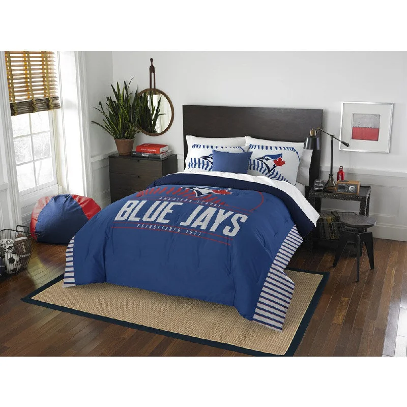 Cotton - filled comforters for a breathable and natural sleep experienceThe Northwest Company MLB 849 Blue Jays Grandslam Full/Queen 3-piece Comforter Set Cotton - filled comforters for a breathable and natural sleep experienceThe Northwest Company MLB 849 Blue Jays Grandslam Full/Queen 3-piece Comforter Set