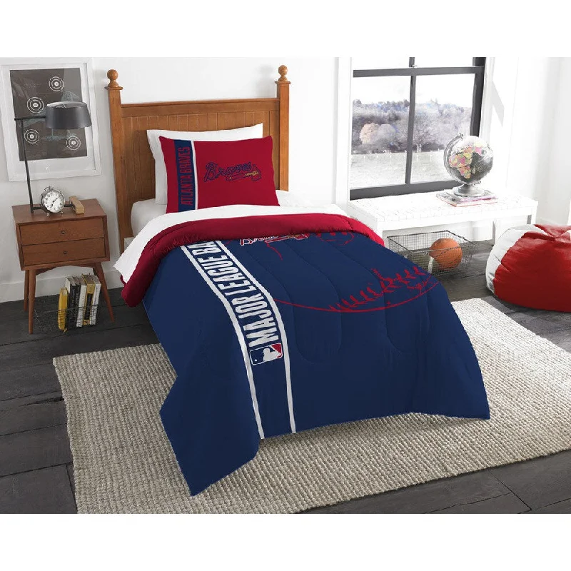 Silk - filled comforters for a luxurious and smooth touchThe Northwest Company MLB 862 Braves Twin Printed Comforter Set Silk - filled comforters for a luxurious and smooth touchThe Northwest Company MLB 862 Braves Twin Printed Comforter Set