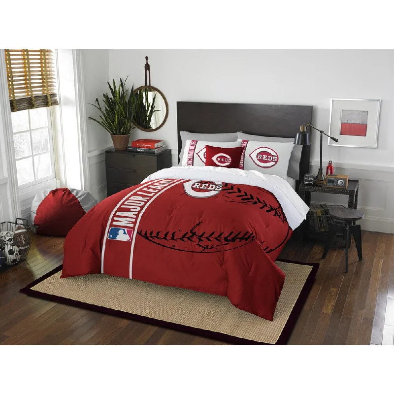 Cotton - filled comforters for a breathable and natural sleep experienceThe Northwest Company MLB Cincinnati Reds 3-piece Comforter Set Cotton - filled comforters for a breathable and natural sleep experienceThe Northwest Company MLB Cincinnati Reds 3-piece Comforter Set