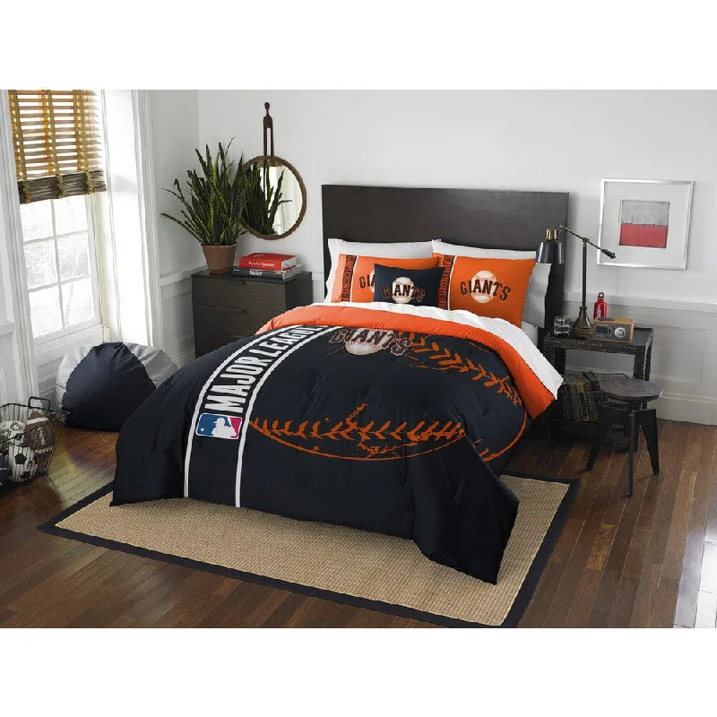 Queen - size comforters for standard queen - sized mattressesThe Northwest Company MLB San Francisco Giants Full 3-piece Comforter Set Queen - size comforters for standard queen - sized mattressesThe Northwest Company MLB San Francisco Giants Full 3-piece Comforter Set