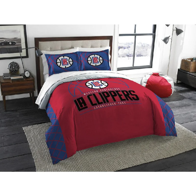 King - size comforters to fit large king - sized beds perfectlyThe Northwest Company NBA 849 Clippers Reverse Slam Full/Queen 3-piece Comforters Set King - size comforters to fit large king - sized beds perfectlyThe Northwest Company NBA 849 Clippers Reverse Slam Full/Queen 3-piece Comforters Set