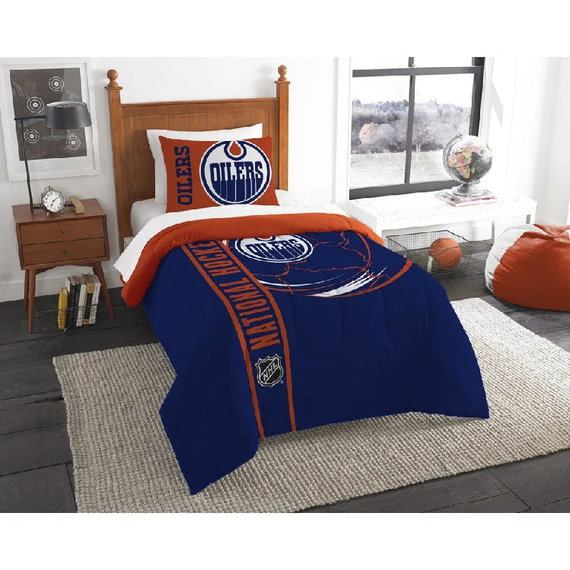 Silk - filled comforters for a luxurious and smooth touchThe Northwest Company Official NHL Edmonton Oilers Printed Twin 2-piece Comforter Set Silk - filled comforters for a luxurious and smooth touchThe Northwest Company Official NHL Edmonton Oilers Printed Twin 2-piece Comforter Set