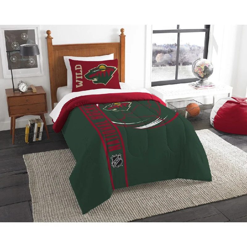 Latex - filled comforters with a bouncy texture and good supportThe Northwest Company Official NHL Minnesota Wild Printed Twin 2-piece Comforter Set Latex - filled comforters with a bouncy texture and good supportThe Northwest Company Official NHL Minnesota Wild Printed Twin 2-piece Comforter Set