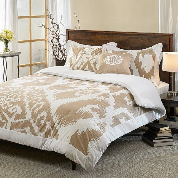 Duck down comforters with a softer feel and good warmth retentionUbezek Tan and White Cotton Reversible 5-piece Comforter Set Duck down comforters with a softer feel and good warmth retentionUbezek Tan and White Cotton Reversible 5-piece Comforter Set
