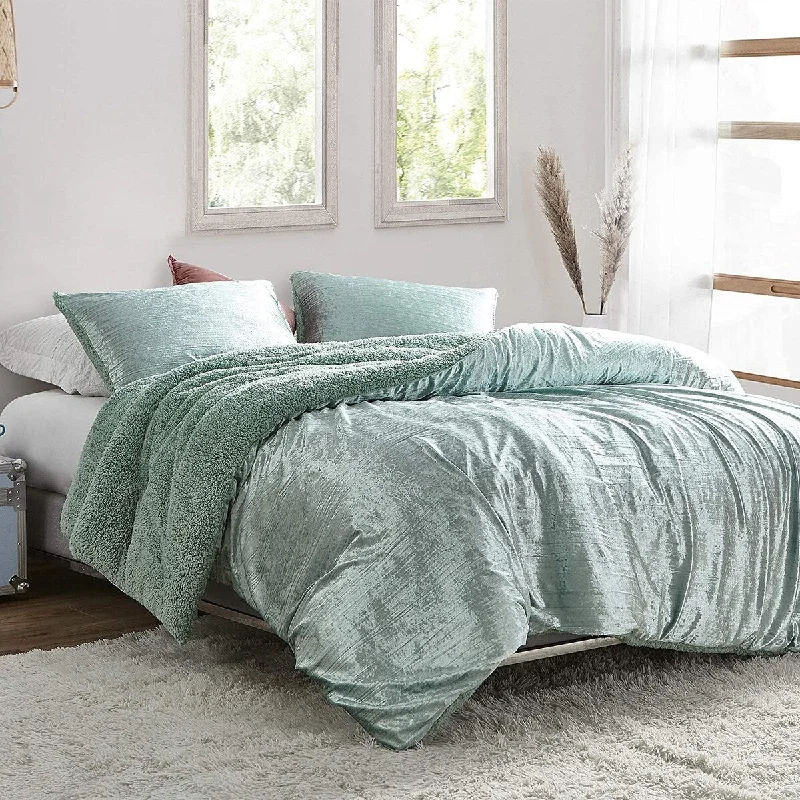 Bamboo - fiber - filled comforters with antibacterial and breathable qualitiesVelvet Crush - Coma Inducer® Oversized Comforter Set - Crinkle Iced Green