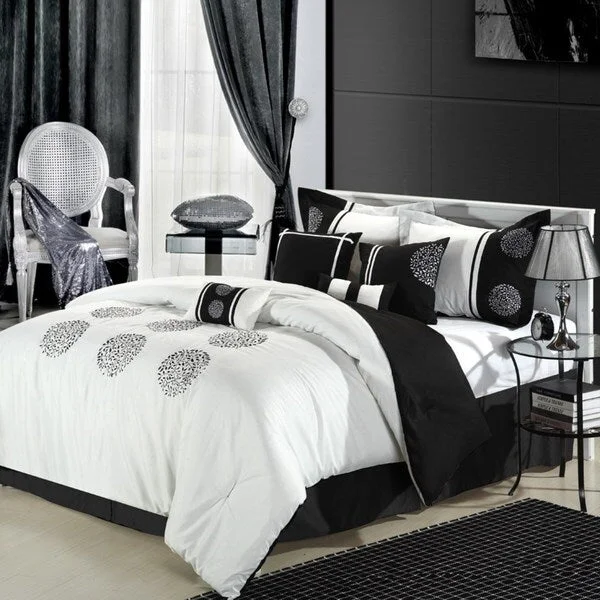 Goose down comforters known for their superior quality and insulationWillow Black and White 8-piece Comforter Set Goose down comforters known for their superior quality and insulationWillow Black and White 8-piece Comforter Set