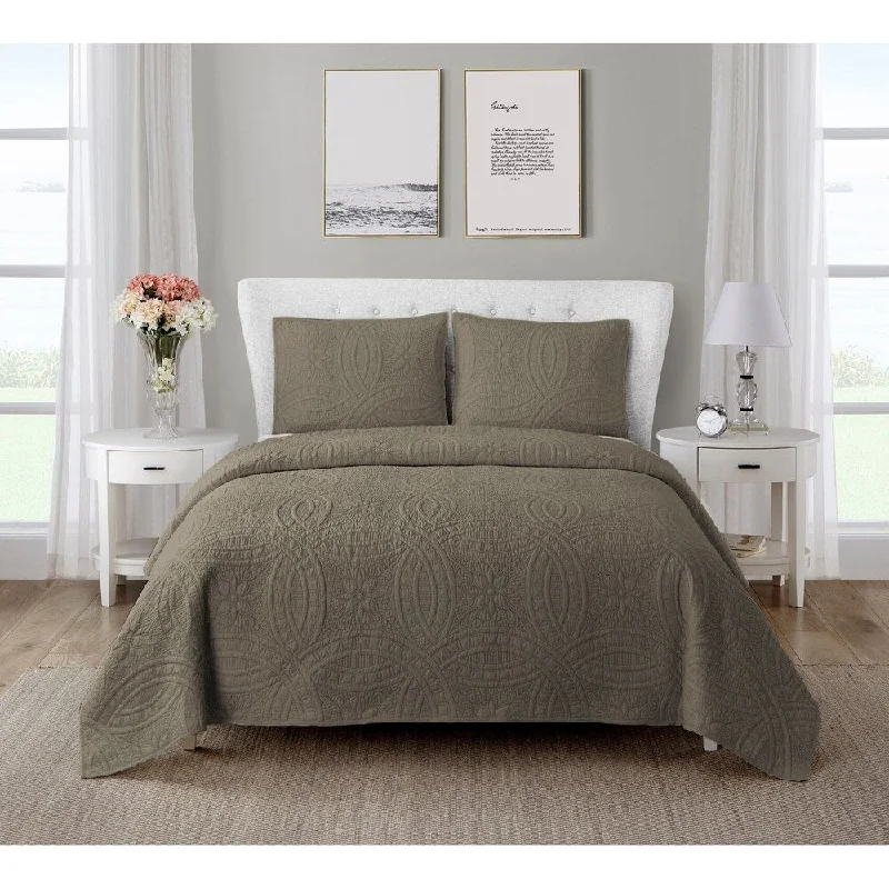 Wool - filled comforters with natural moisture - wicking and temperature - regulating featuresWonder Home Martha 3PC Cotton Solid Quilt Set, Queen, Grey Wool - filled comforters with natural moisture - wicking and temperature - regulating featuresWonder Home Martha 3PC Cotton Solid Quilt Set, Queen, Grey