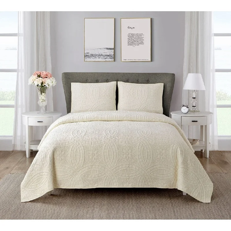 Wool - filled comforters with natural moisture - wicking and temperature - regulating featuresWonder Home Martha 3PC Cotton Solid Quilt Set, Queen, White Wool - filled comforters with natural moisture - wicking and temperature - regulating featuresWonder Home Martha 3PC Cotton Solid Quilt Set, Queen, White