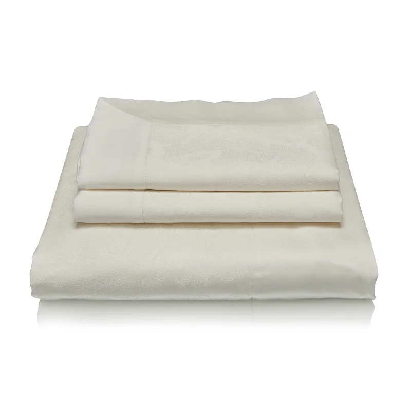 Mid - priced duvet covers with a good balance of quality and costWoods Aleppo Egyptian Cotton Bed Linens